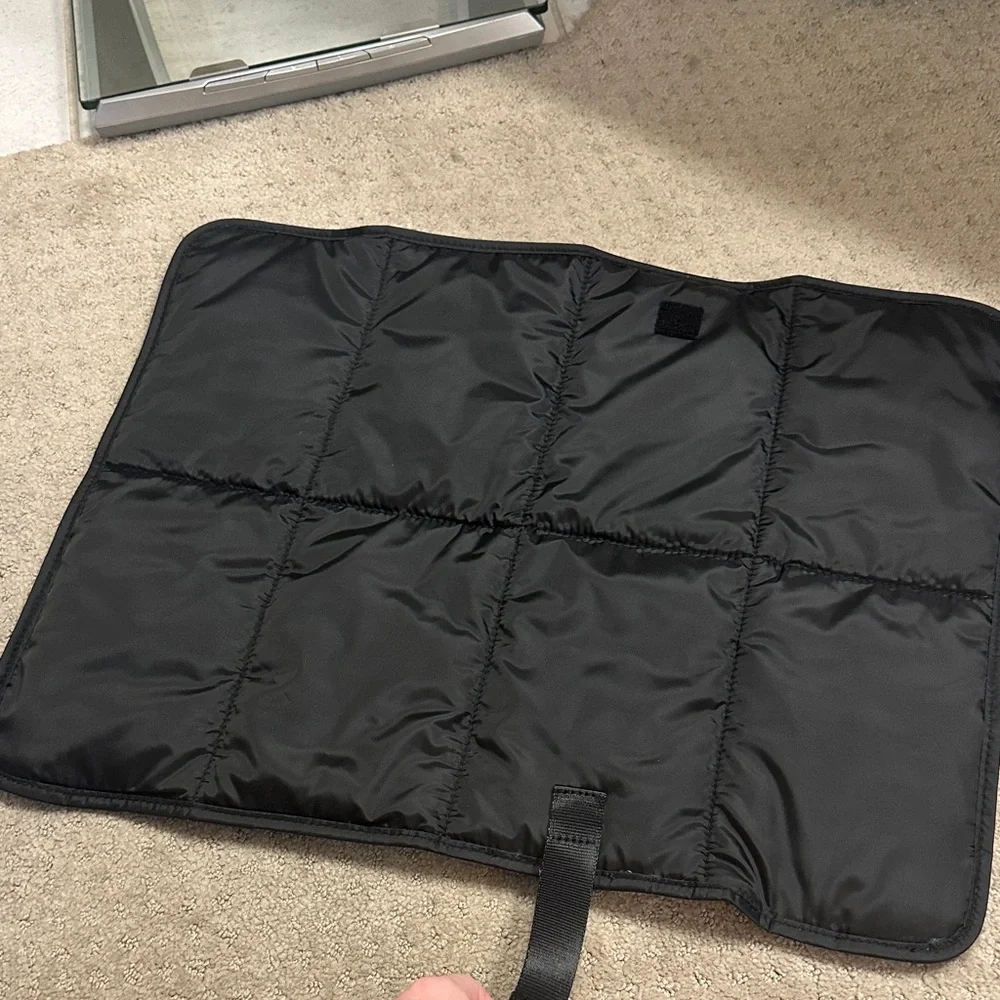Itzy Ritzy Dream Convertible Diaper Bag Black Puffer Gold